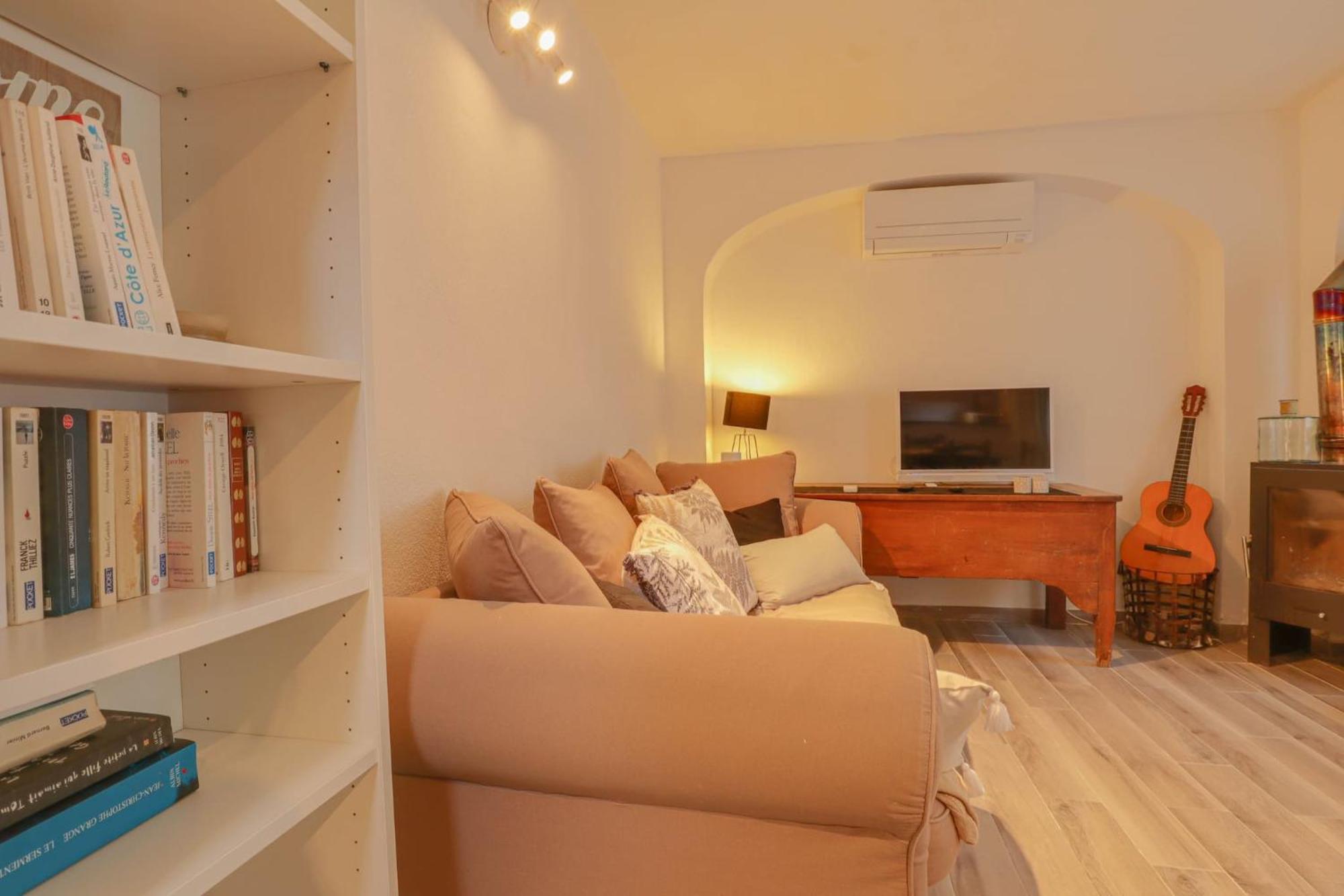 "La Petite Maisonnette" Au Calme, Proche Plage مينتون المظهر الخارجي الصورة