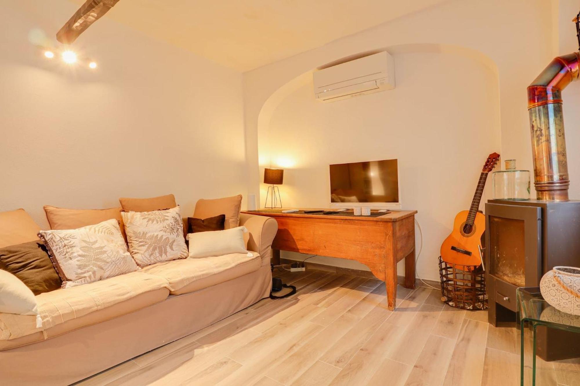 "La Petite Maisonnette" Au Calme, Proche Plage مينتون المظهر الخارجي الصورة